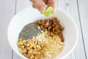 juice-the-lime-into-the-bowl