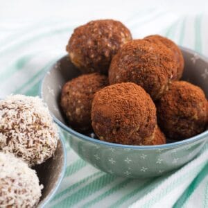brazil-nut-fig-energy-balls