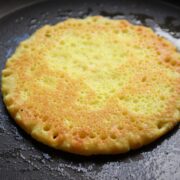 almond-flatbread-cooking-in-a-frying-pan