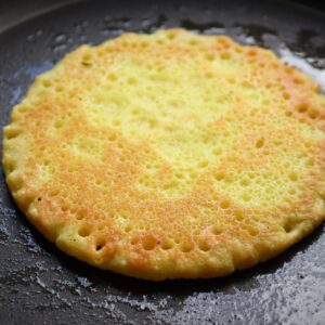 almond-flatbread-cooking-in-a-frying-pan